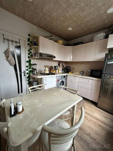 Satılır 2 otaqlı köhnə tikili 52 m², Hövsan q., photo 11 from 16