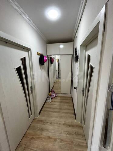 Satılır 2 otaqlı köhnə tikili 52 m², Hövsan q., photo 1 from 16