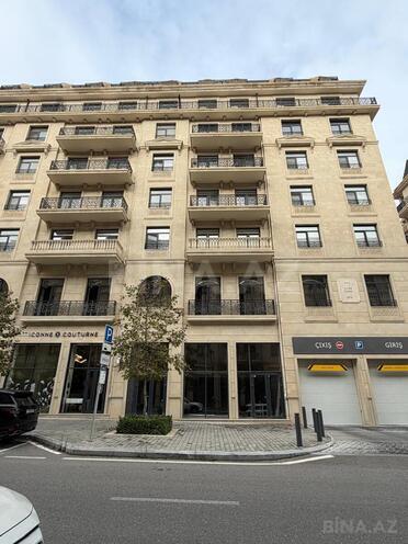 Satılır 4 otaqlı yeni tikili 214 m², Ağ şəhər q., photo 1 from 19