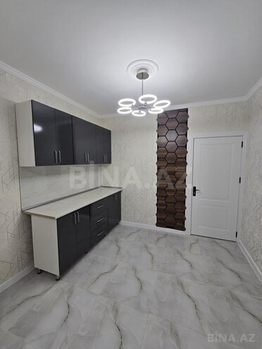 Продается 3-комн. вторичка 80 м², м. Ази Асланов, photo 12 from 16