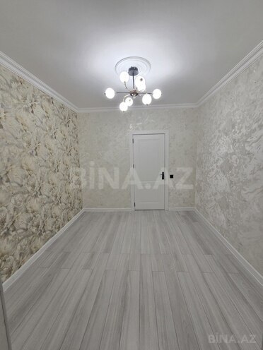 Продается 3-комн. вторичка 80 м², м. Ази Асланов, photo 4 from 16