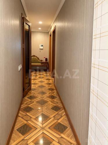 Продается 3-комн. вторичка 68 м², м. Нефтчиляр, photo 7 from 11