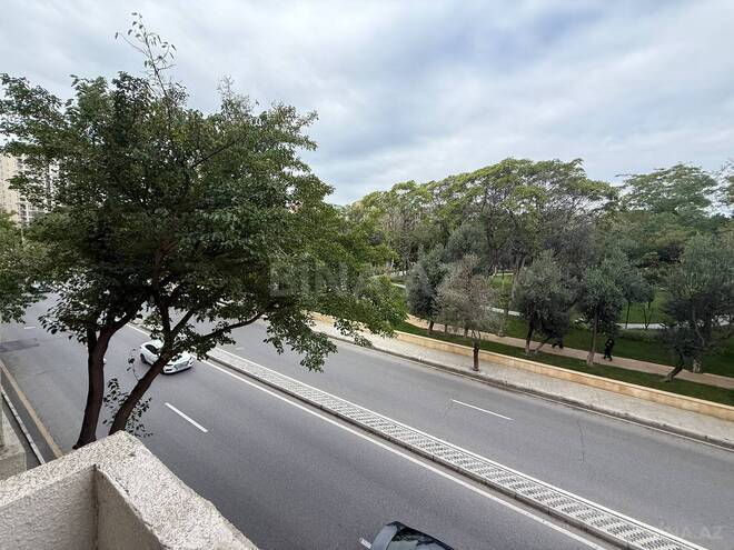 İcarəyə verilir 4 otaqlı köhnə tikili 140 m², Nərimanov r., photo 17 from 19