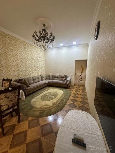 İcarəyə verilir 3 otaqlı köhnə tikili 70 m², Azadlıq Prospekti m., photo 1 from 21