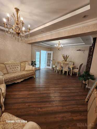 Продается 2-комн. новостройка 98 м², м. Нефтчиляр, photo 1 from 19