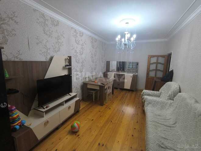 Satılır 3 otaqlı köhnə tikili 70 m², Əhmədli m., photo 1 from 15