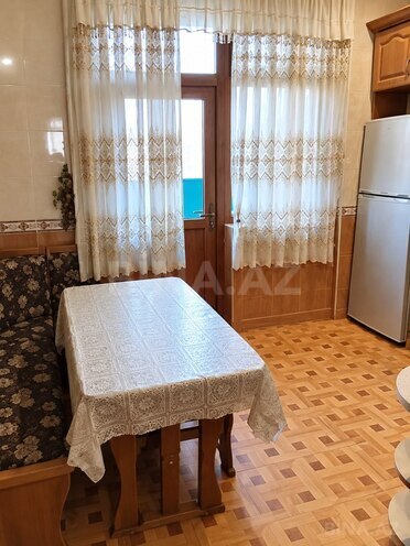 Продаётся 4-комн. вторичка 110 м², м. 8 ноября, photo 9 from 14