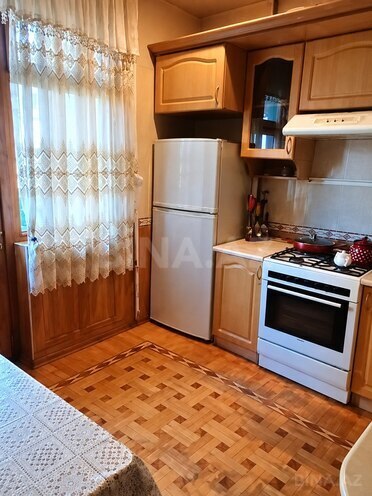 Продаётся 4-комн. вторичка 110 м², м. 8 ноября, photo 8 from 14