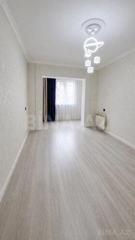 Продаётся 2-комн. вторичка 65 м², м. Ази Асланов, photo 4 from 11