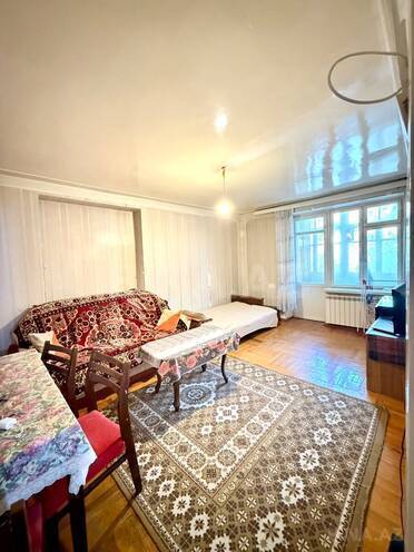 Продаётся 2-комн. вторичка 57 м², м. Нариман Нариманов, photo 1 from 14