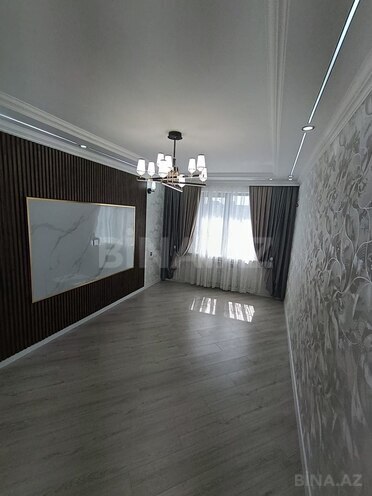 Продается 3-комн. вторичка 85 м², м. Халглар Достлугу, photo 1 from 15
