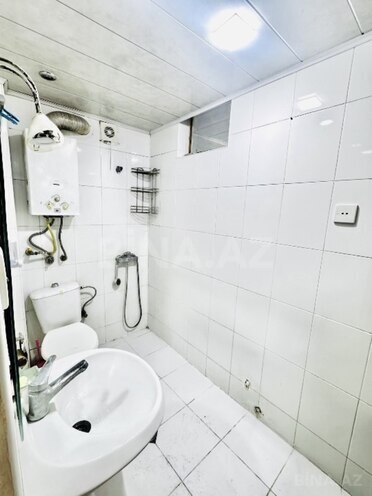 Satılır 3 otaqlı köhnə tikili 55 m², Yasamal r., photo 12 from 16