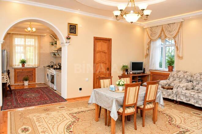 Satılır 6 otaqlı həyət evi/bağ evi 200 m², Qaraçuxur q., photo 6 from 23