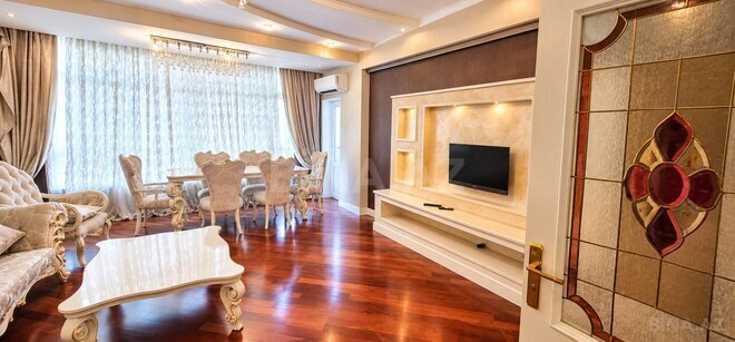 Продается 3-комн. новостройка 140 м², м. Нариман Нариманов, photo 1 from 12