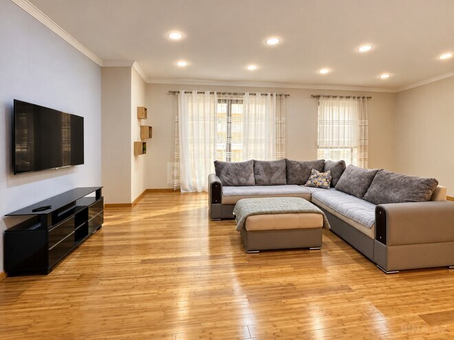 İcarəyə verilir 3 otaqlı yeni tikili 170 m², Nəsimi r., photo 4 from 13