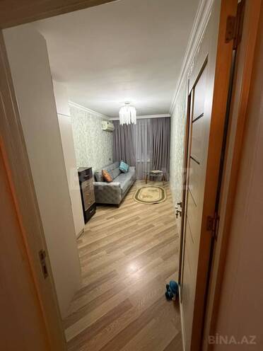 Продается 3-комн. вторичка 60 м², photo 1 from 12