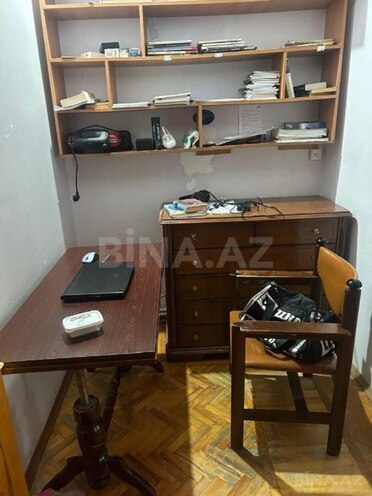 Продается 2-комн. вторичка 50 м², м. Гянджлик, photo 6 from 11