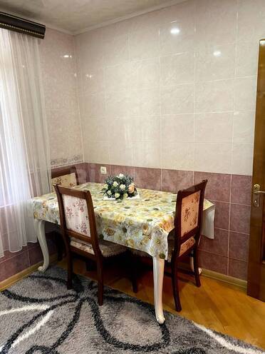 Сдаётся 4-комн. вторичка 120 м², пос. Бакиханова, photo 6 from 22