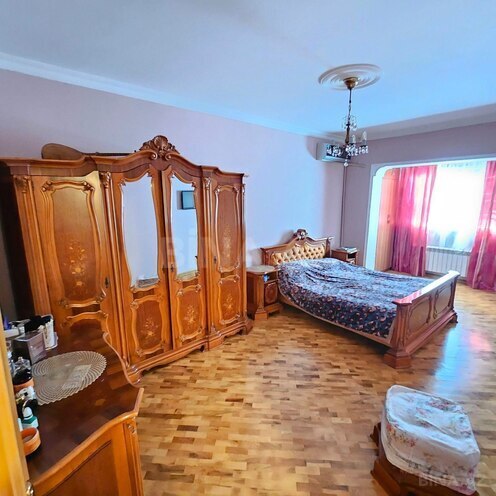 Satılır 4 otaqlı köhnə tikili 100 m², Memar Əcəmi m., photo 8 from 17