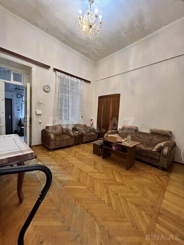 Продается 2-комн. вторичка 60 м², м. Сахил, photo 5 from 9