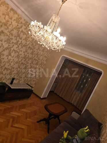 Сдается 3-комн. вторичка 80 м², м. Низами, photo 9 from 13