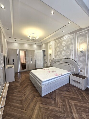 Продается 3-комн. новостройка 98 м², м. Кероглу, photo 1 from 25