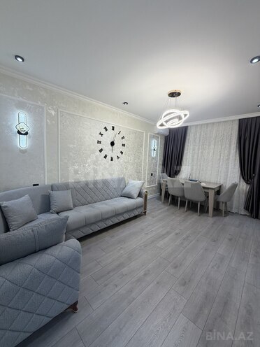 Продаётся 2-комн. вторичка 40 м², м. 8 ноября, photo 1 from 12