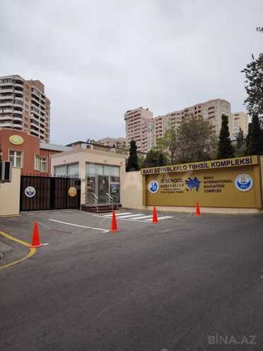 Продается 3-комн. вторичка 75 м², м. Элмляр Академиясы, photo 1 from 11