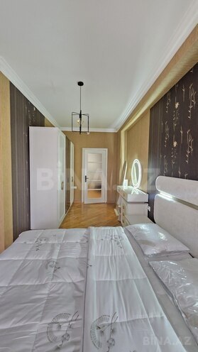 Сдается 3-комн. новостройка 80 м², м. 28 мая, photo 5 from 19