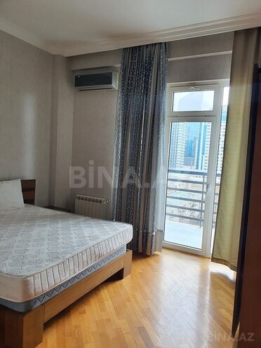 İcarəyə verilir 4 otaqlı yeni tikili 200 m², 28 May m., photo 8 from 16