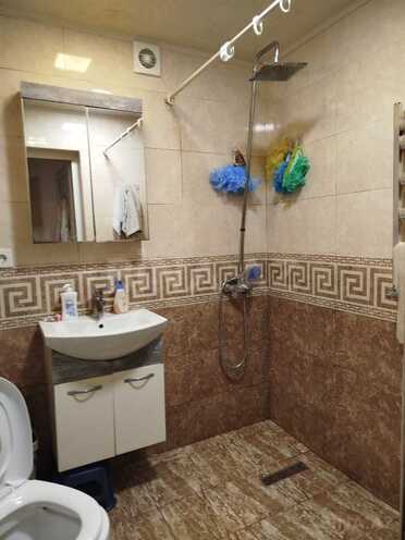 Продается 2-комн. вторичка 62 м², м. 28 мая, photo 7 from 11
