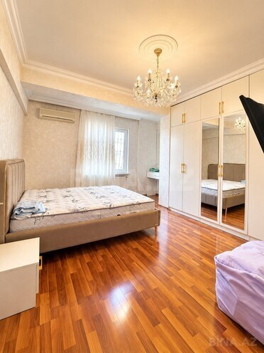 Продается 3-комн. новостройка 95 м², м. Иншаатчылар, photo 6 from 17