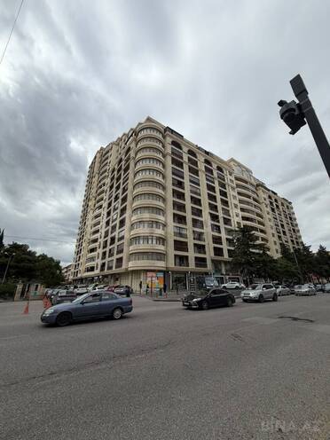Satılır 2 otaqlı yeni tikili 78 m², Bakıxanov q., photo 1 from 16