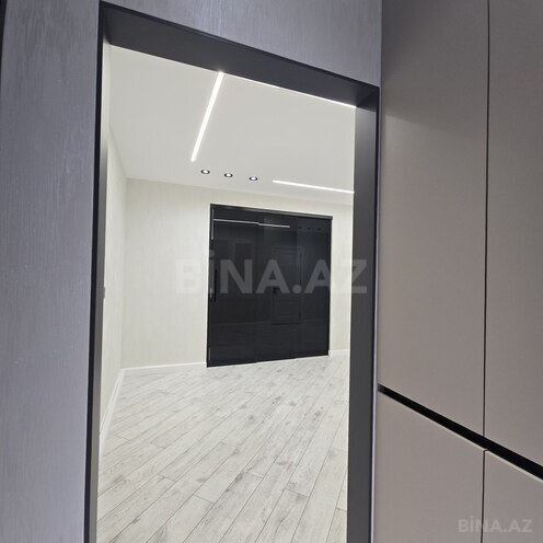 Продаётся 2-комн. вторичка 40 м², м. Кара Караев, photo 6 from 25