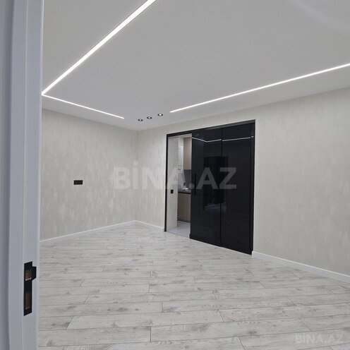 Продаётся 2-комн. вторичка 40 м², м. Кара Караев, photo 9 from 25