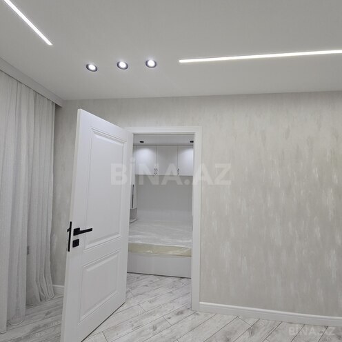 Продаётся 2-комн. вторичка 40 м², м. Кара Караев, photo 14 from 25