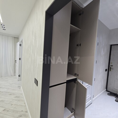 Продаётся 2-комн. вторичка 40 м², м. Кара Караев, photo 21 from 25