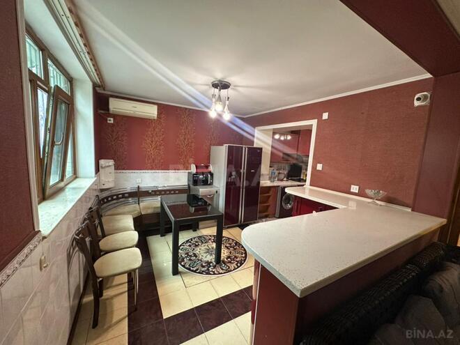 Продается 5-комн. вторичка 181.3 м², м. Кара Караев, photo 11 from 30