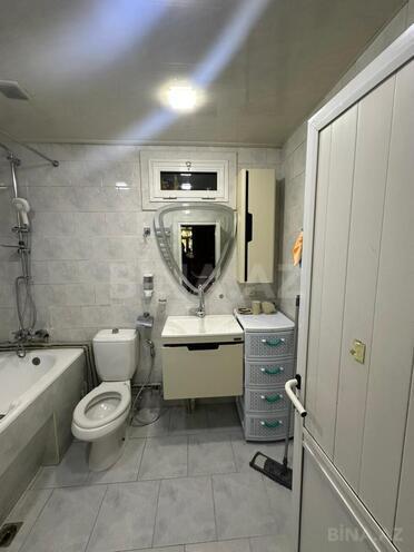 Продается 5-комн. вторичка 181.3 м², м. Кара Караев, photo 23 from 30