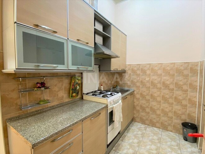 İcarəyə verilir 4 otaqlı köhnə tikili 170 m², Sahil m., photo 17 from 22