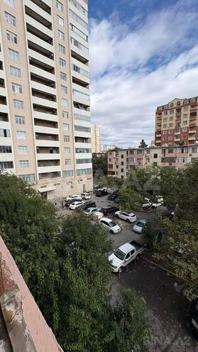 Satılır 4 otaqlı köhnə tikili 130 m², 20 Yanvar m., photo 1 from 30