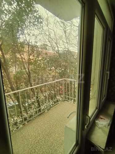 İcarəyə verilir 2 otaqlı köhnə tikili 70 m², Bayıl q., photo 13 from 14