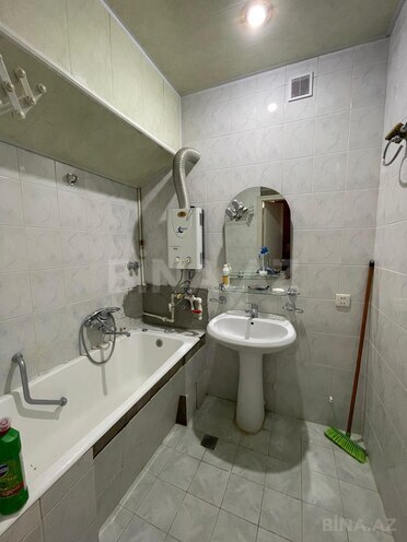 Продается 2-комн. вторичка 68 м², м. Элмляр Академиясы, photo 14 from 15