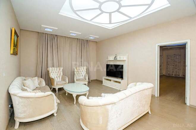 Satılır 4 otaqlı yeni tikili 176 m², Sahil m., photo 3 from 30