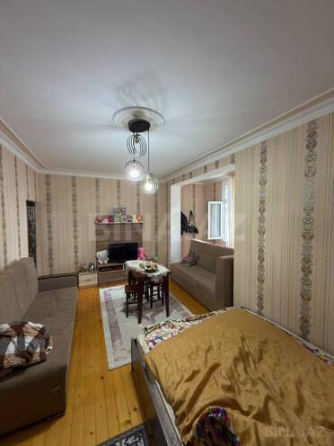 Продаётся 2-комн. вторичка 42 м², пос. Старые Гюнешли, photo 1 from 9