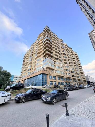 İcarəyə verilir 4 otaqlı yeni tikili 200 m², Şah İsmayıl Xətai m., photo 1 from 18