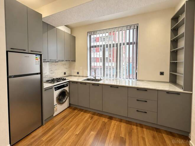 Сдается 2-комн. новостройка 55 м², м. Кара Караев, photo 3 from 13