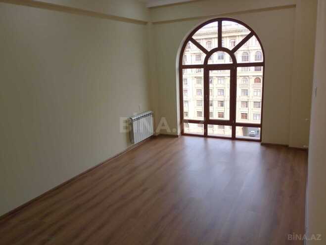 Сдается 3-комн. вторичка 90 м², м. Нариман Нариманов, photo 1 from 19