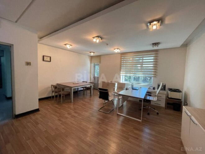 Сдается 17-комн. офис 1 200 м², Насиминский  р., photo 3 from 25