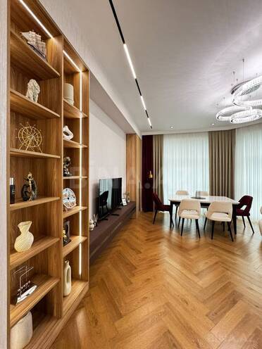 Продаётся 3-комн. новостройка 127 м², Насиминский  р., photo 5 from 26